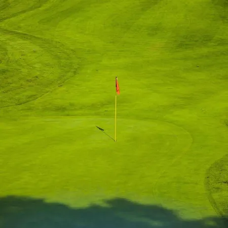 Near By Marco Simone Golf, Cleaning Included Ρώμη